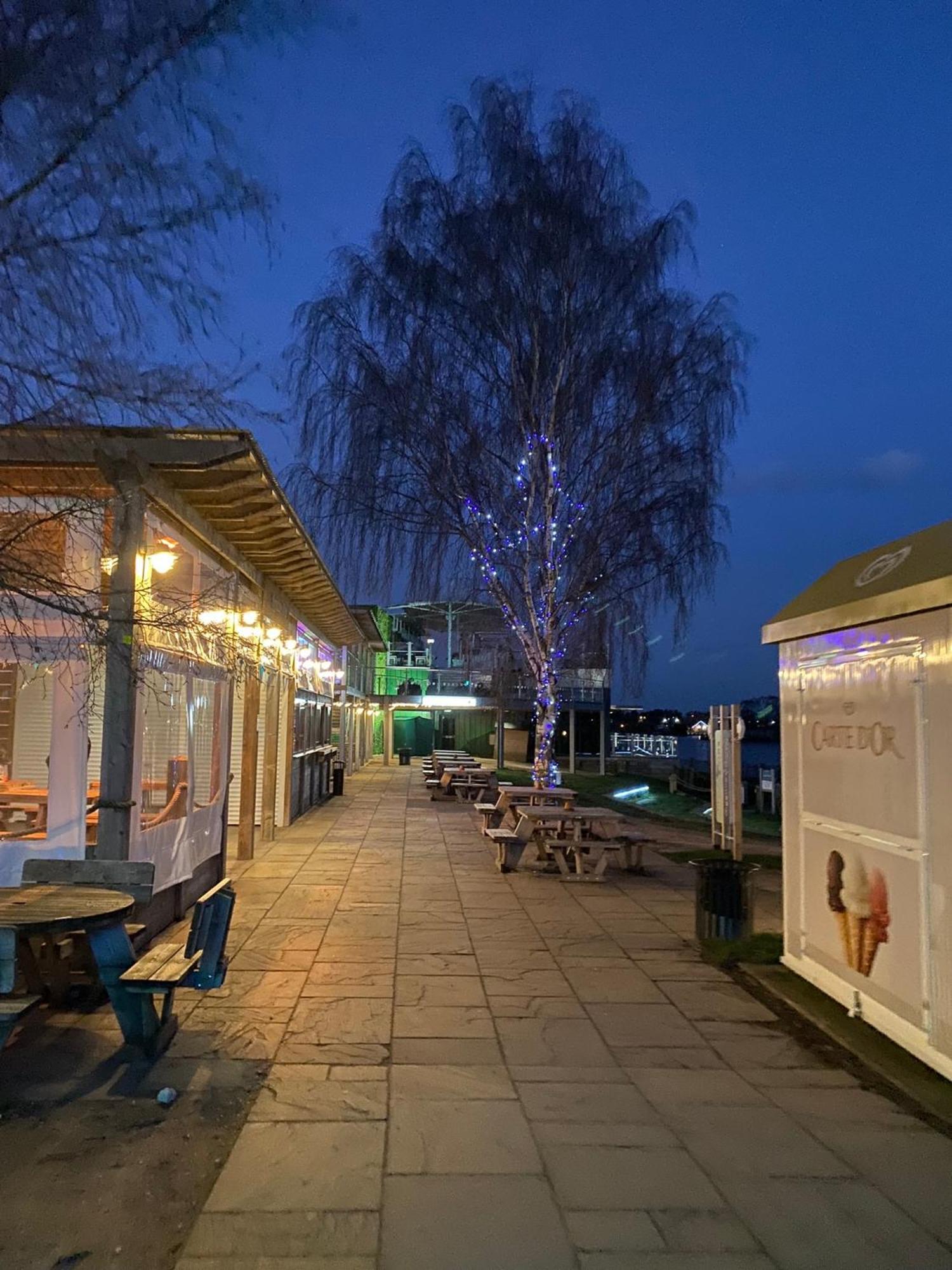Tattershall Lakes Kingfisher Caravan 8 Berth With Hot Tub & Wifi Zewnętrze zdjęcie