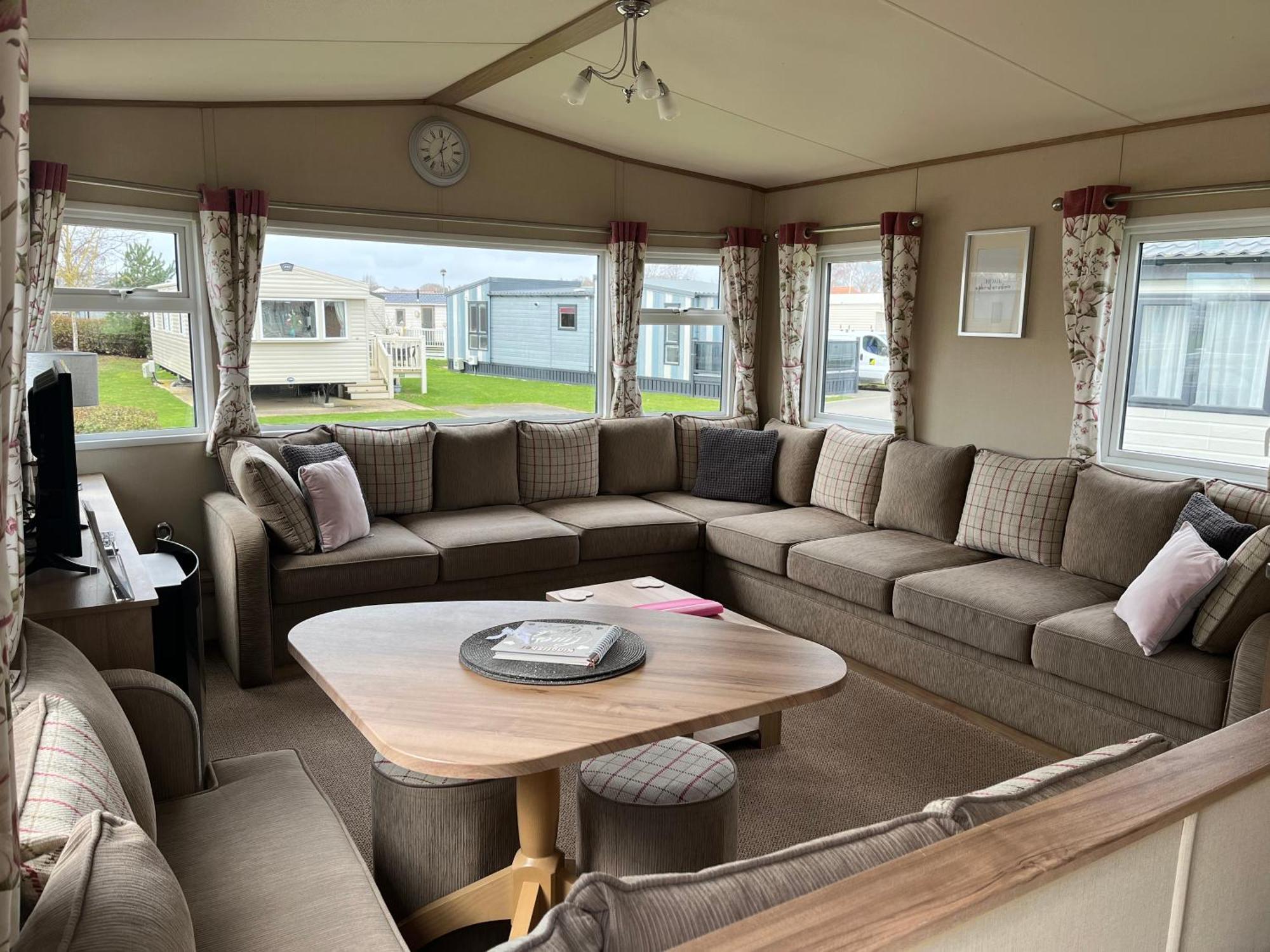 Tattershall Lakes Kingfisher Caravan 8 Berth With Hot Tub & Wifi Zewnętrze zdjęcie